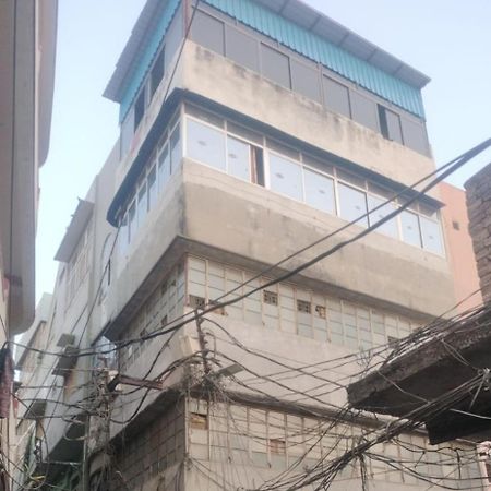 Jyoti Dormitory Варанаси Екстериор снимка